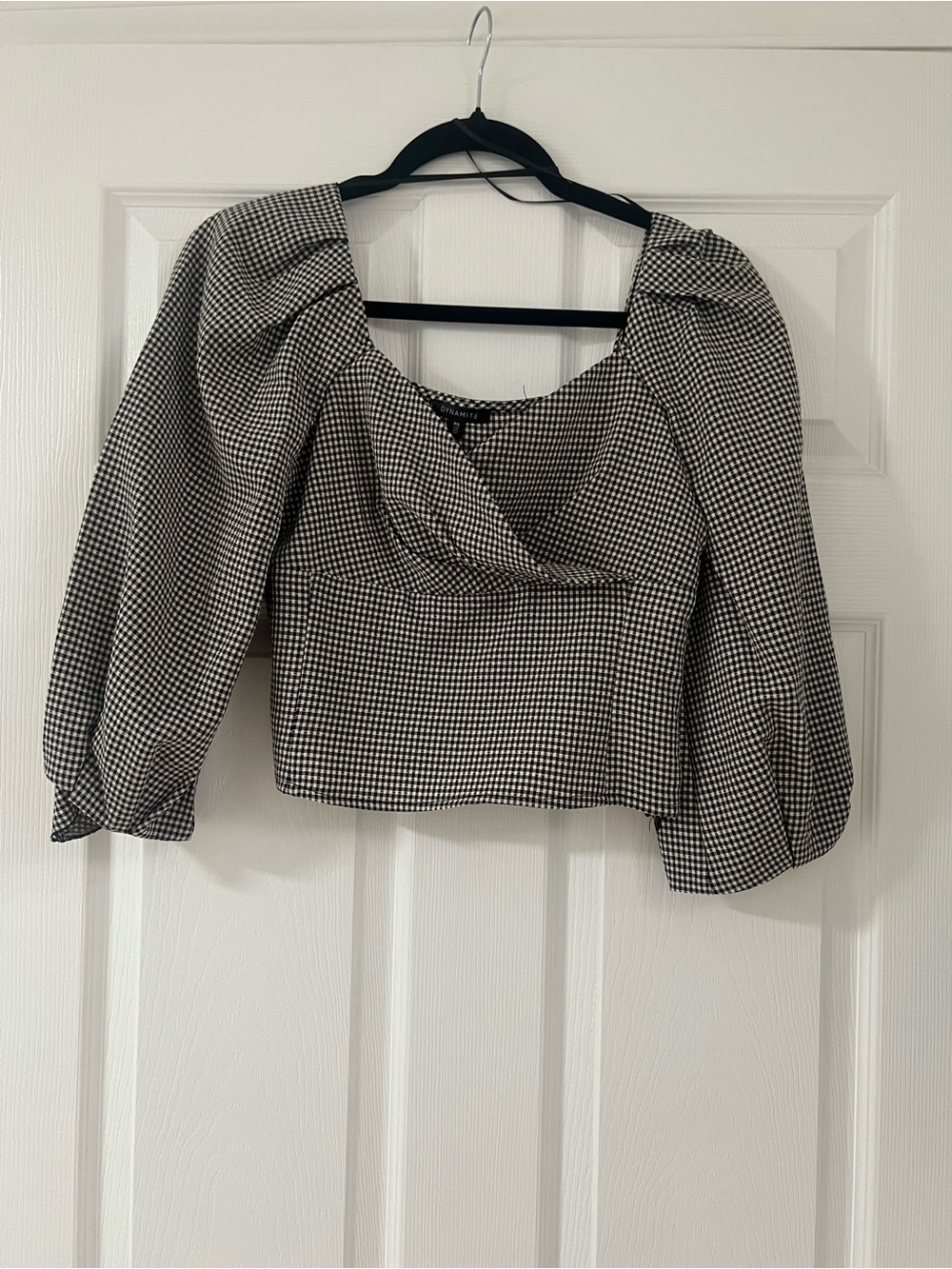 Dynamite Black & White Gingham Puff Sleeve Crop Blouse